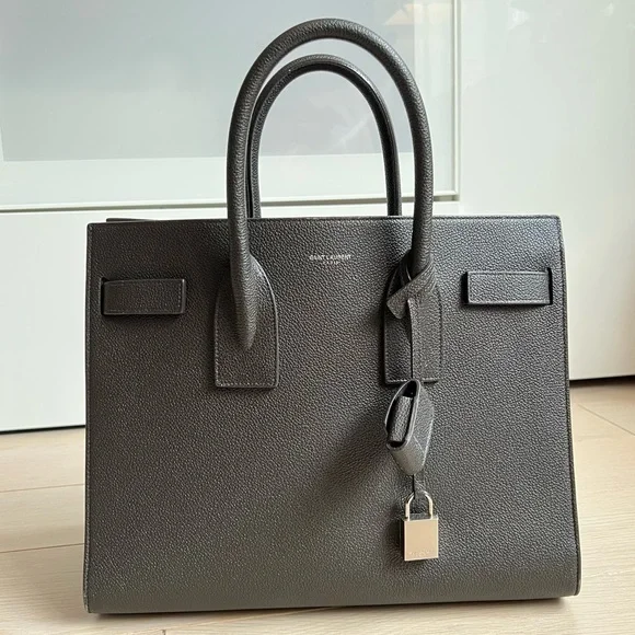 Yves Saint Laurent Sac De Jour Small - Picture 1 of 10